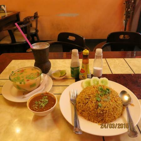 Mehfil Indian Bar & Restaurant